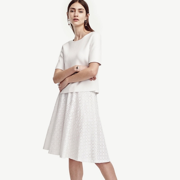 NWT Ann Taylor Diamond Eyelet Skirt White 6P - Picture 2 of 2